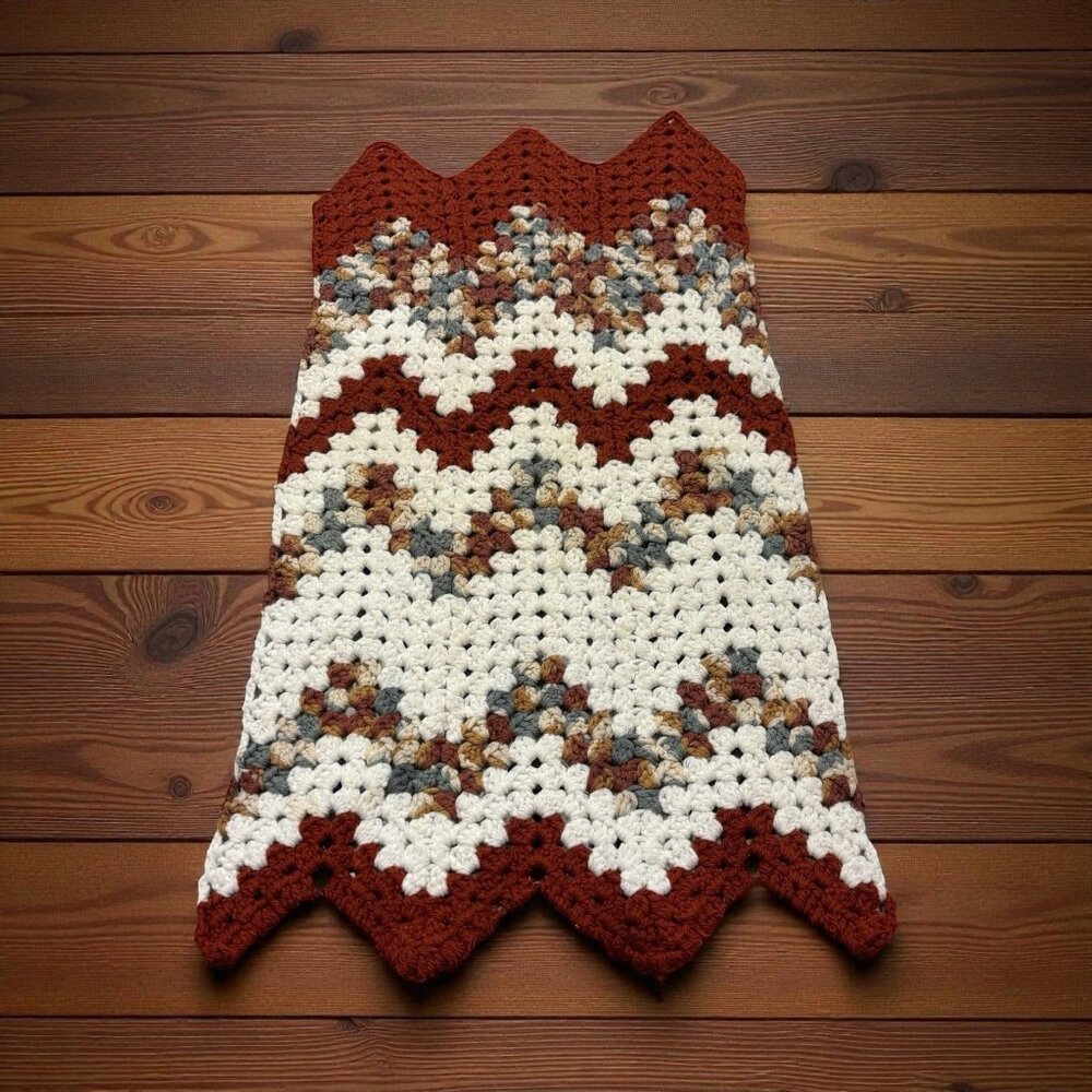 Vintage Crocheted Table Runner Or Wall Hanging Decor Autumn Fall Brown Red White